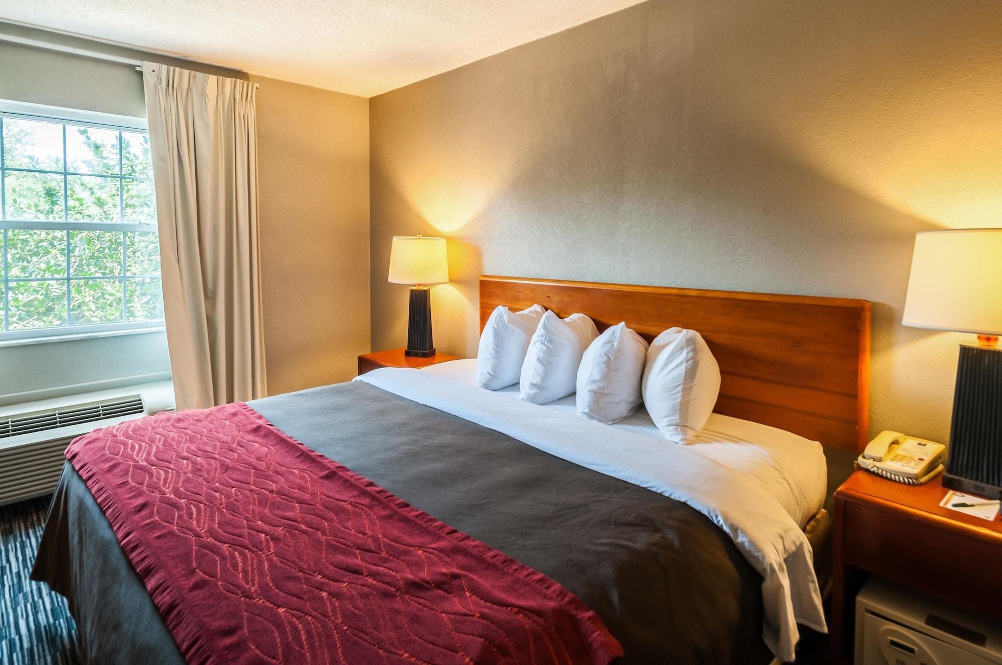 Quality Inn Solomons - Beacon Marina Экстерьер фото